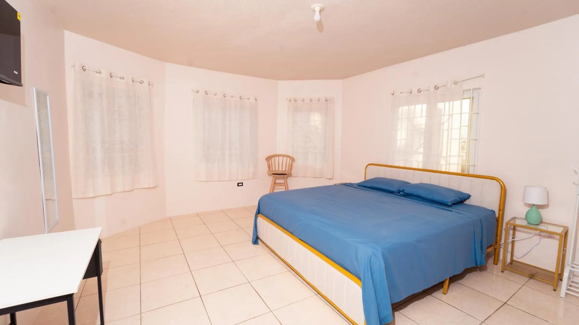 Guest house Bell Air Seaview Hotel Runaway Bay